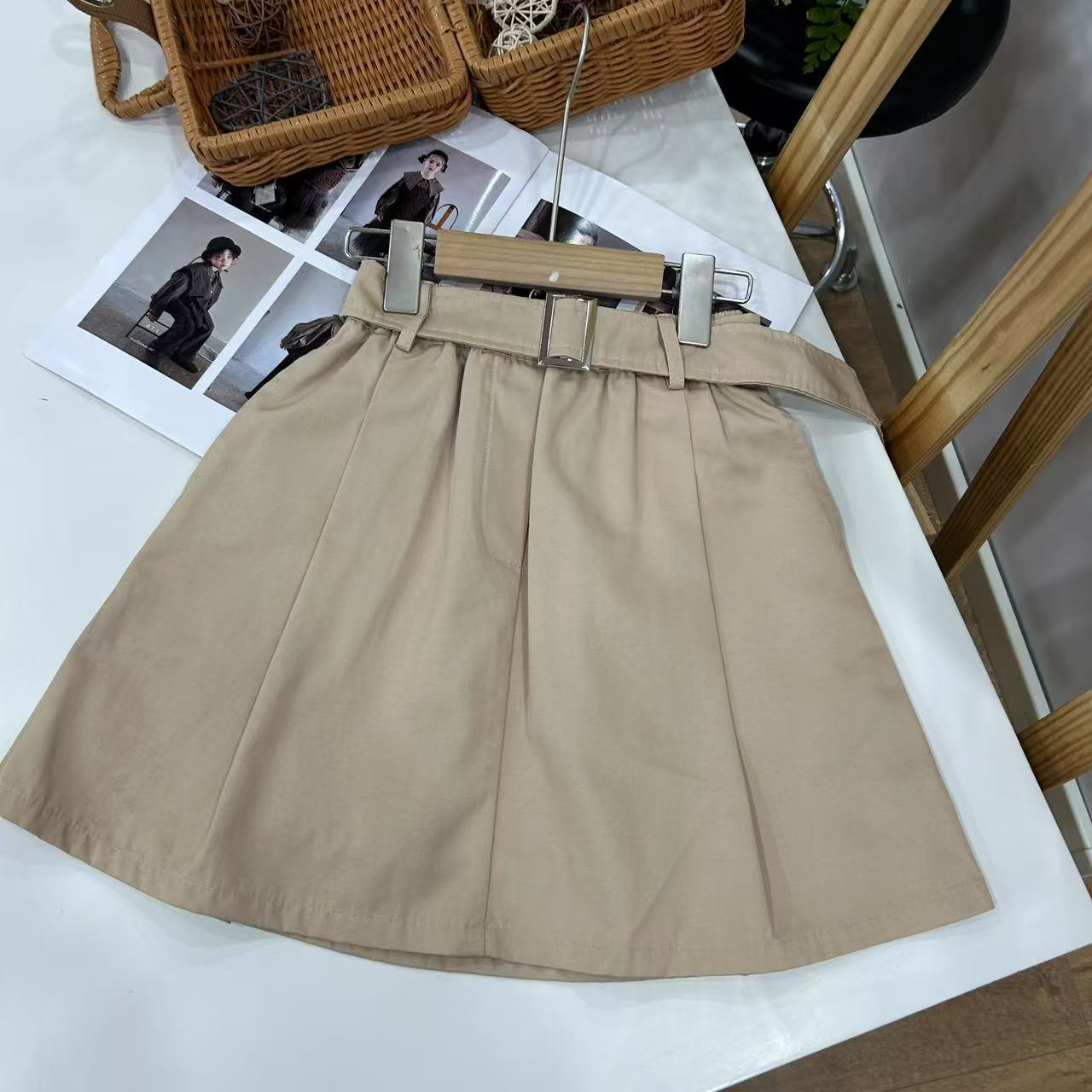 1322  春季中大童半裙   H