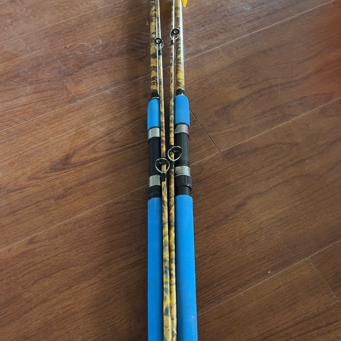 用***5闪购13号链接路亚竿两只