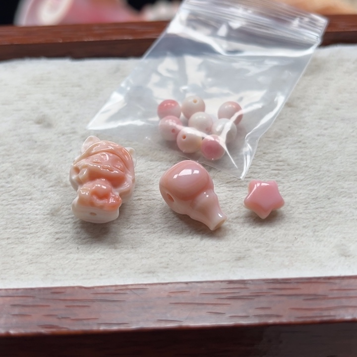 果****手串/手链贝壳粉贝精致小雕