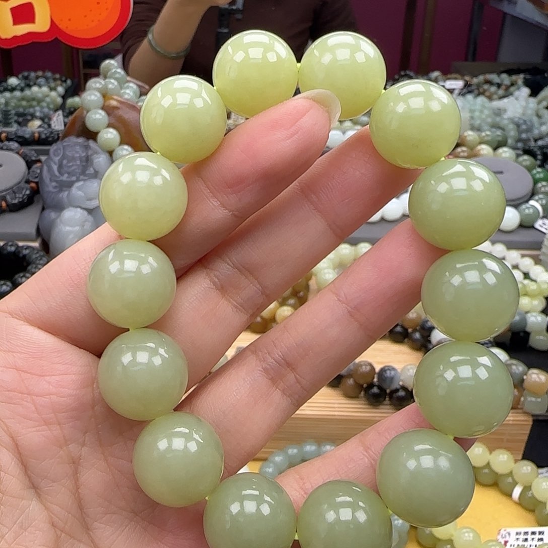 和田玉手链未镶嵌