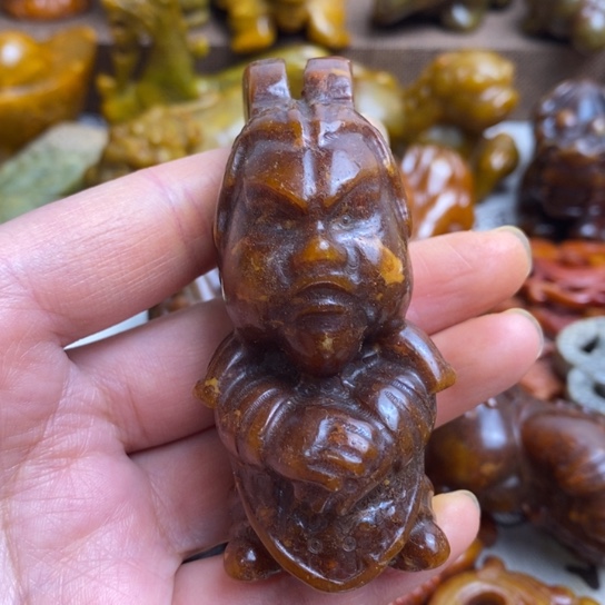 蛇纹石玉未镶嵌颈饰100