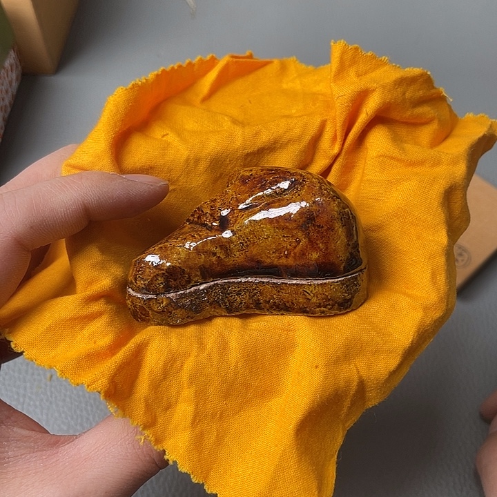 牛***王海外中古一物一件