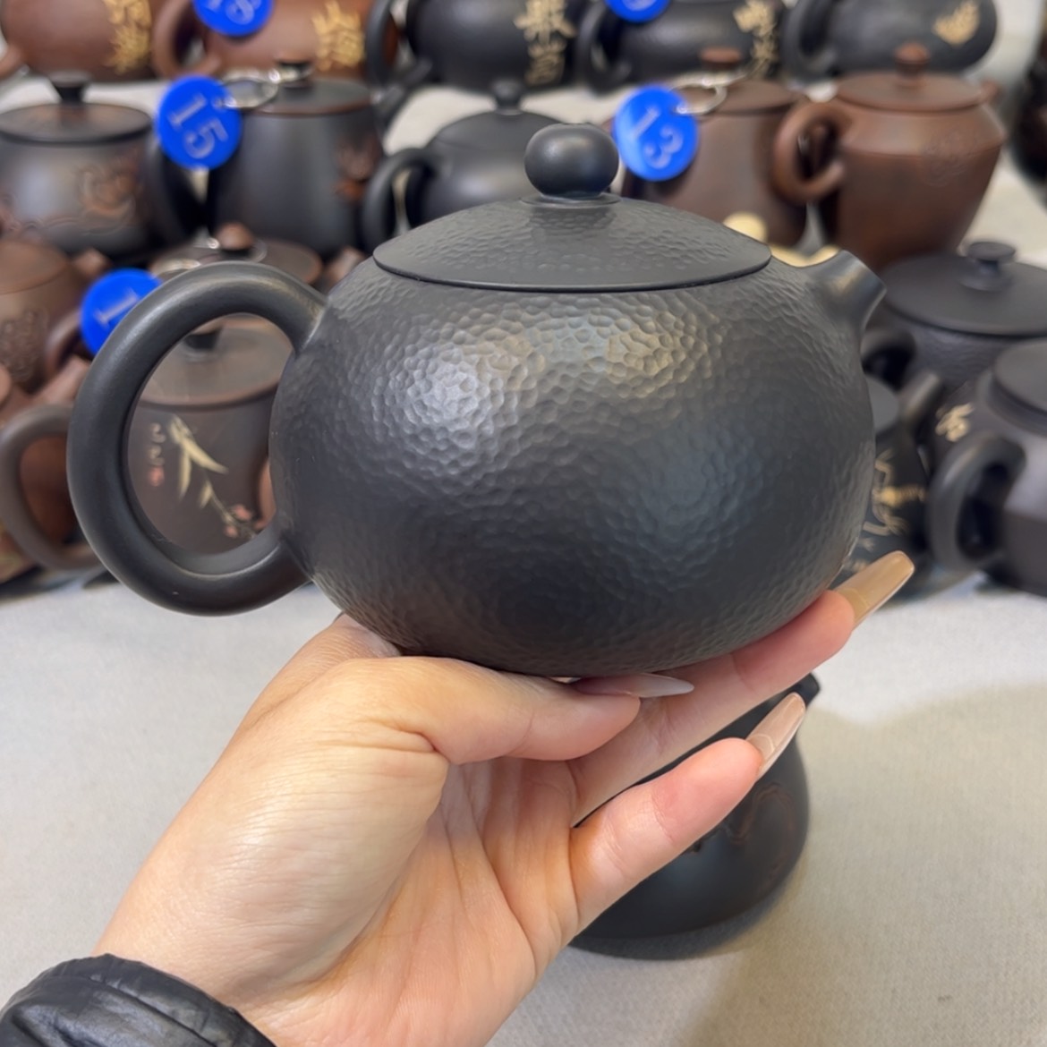 【闪购商品】易*包红泥 微瑕 容量 400c c