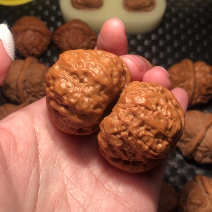 文玩核桃把件蛙饼