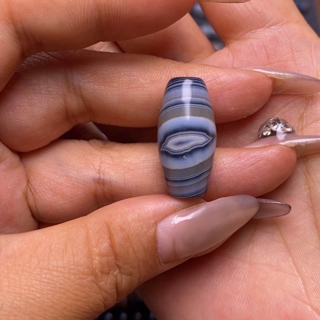 玛瑙/玉髓未镶嵌珠宝半成品湖***军