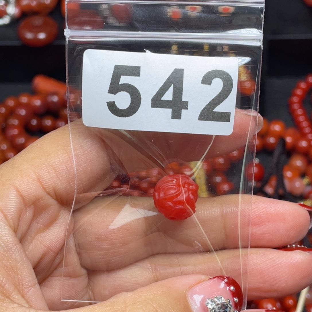 南红玛瑙珠子合金“*”