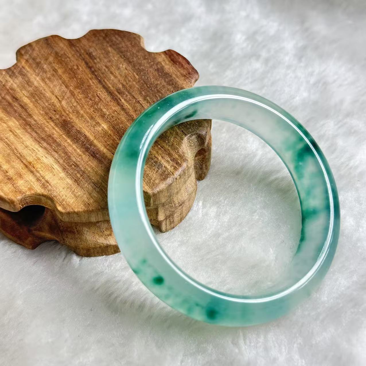 Y典藏品  蓝花正圈高端手镯美观大气美轮美奂尽显魅力