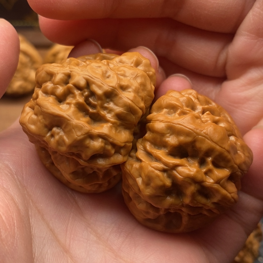 文玩核桃把件太**～边41左右