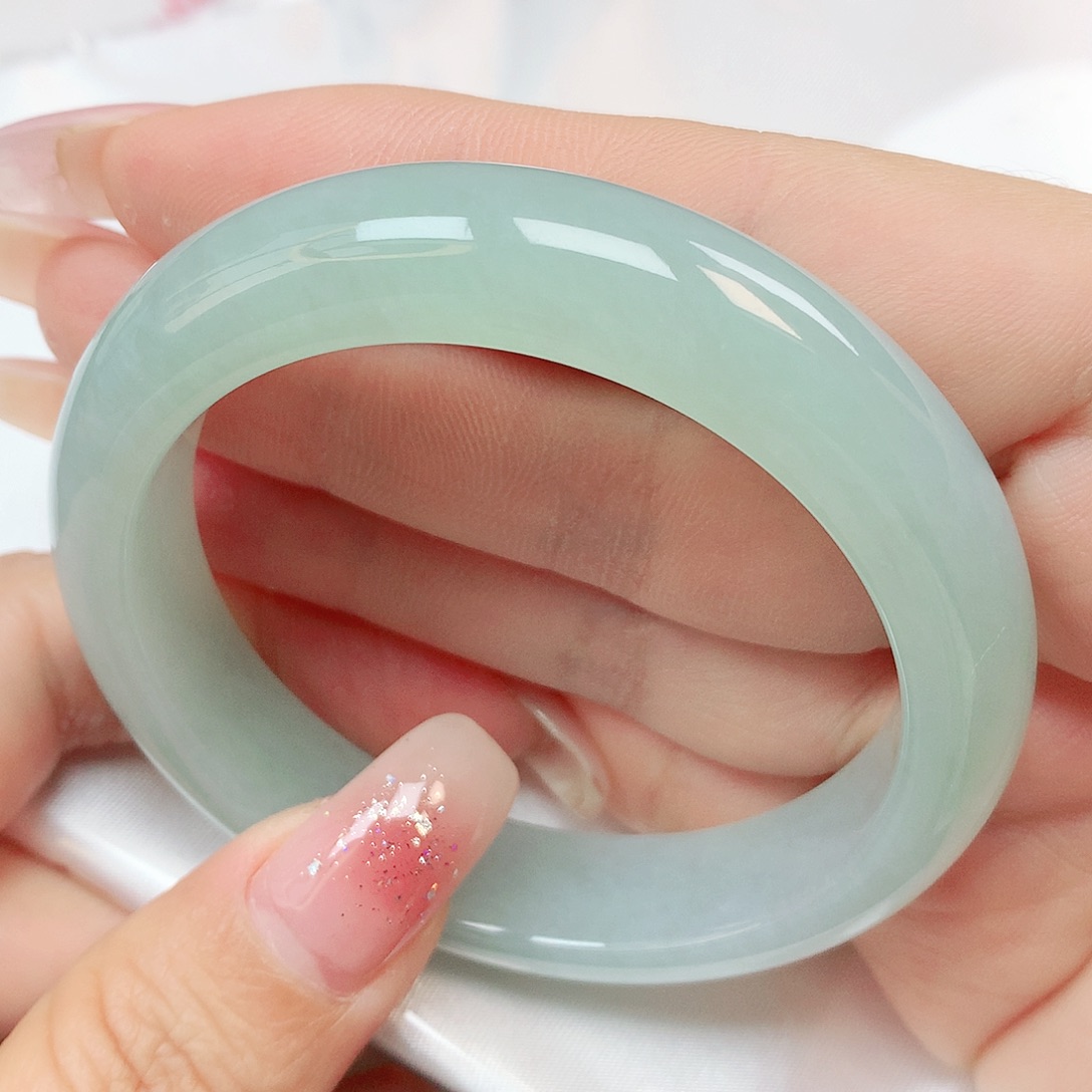 翡翠手镯未镶嵌抖音985