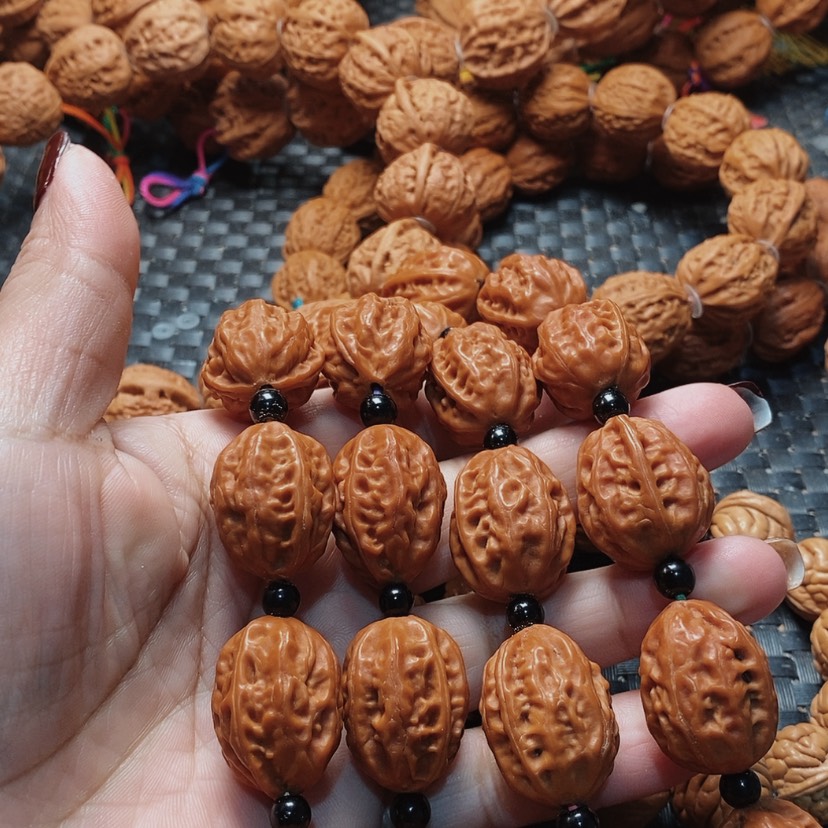 【闪购商品】文玩核桃吊坠乌*脖挂