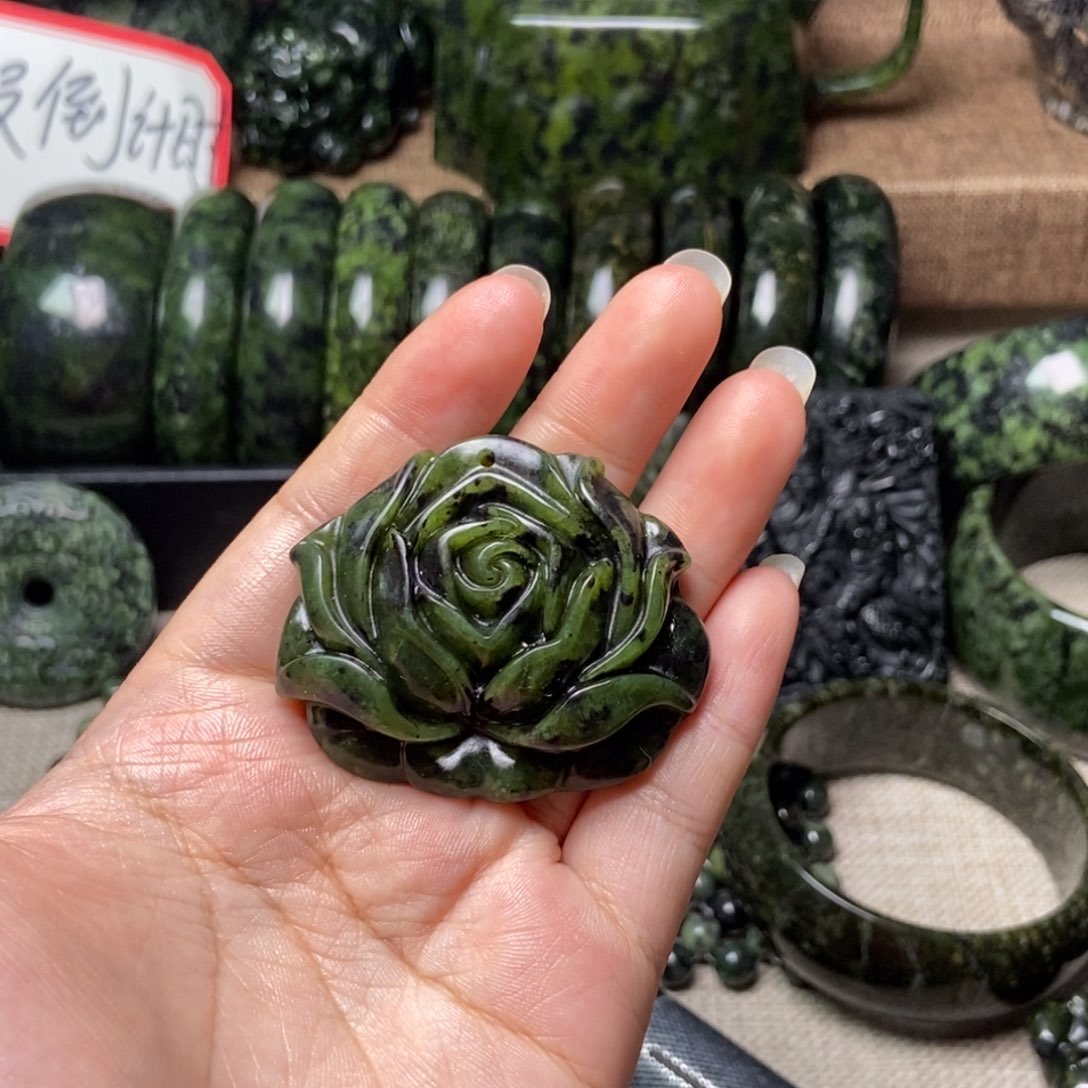 蛇纹石玉手链未镶嵌