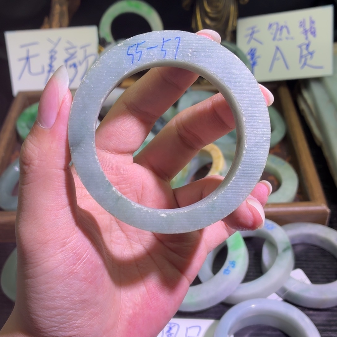 定制翡翠未镶嵌翡翠A货手镯毛胚定制
