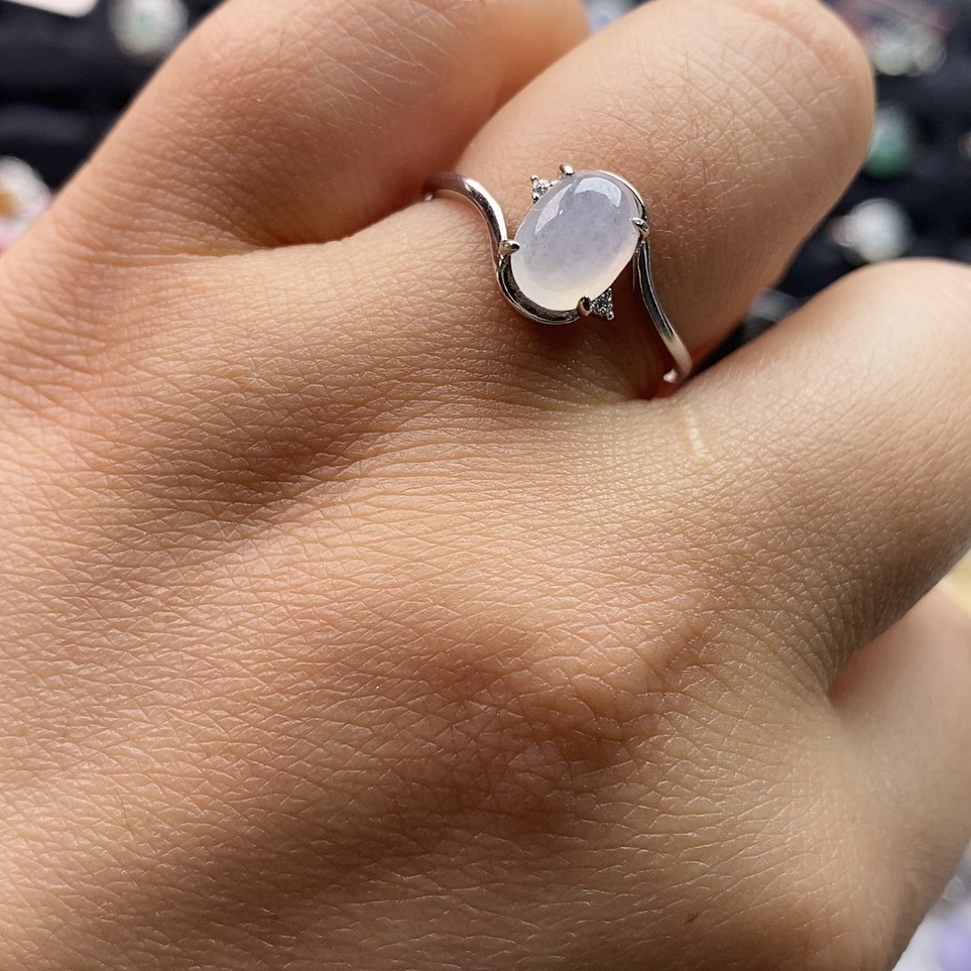 翡翠未镶嵌戒指翡翠