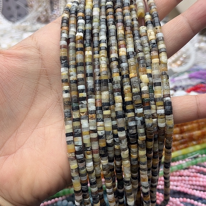 玛瑙/玉髓未镶嵌珠宝半成品一条4/2mm左右彼得石直切