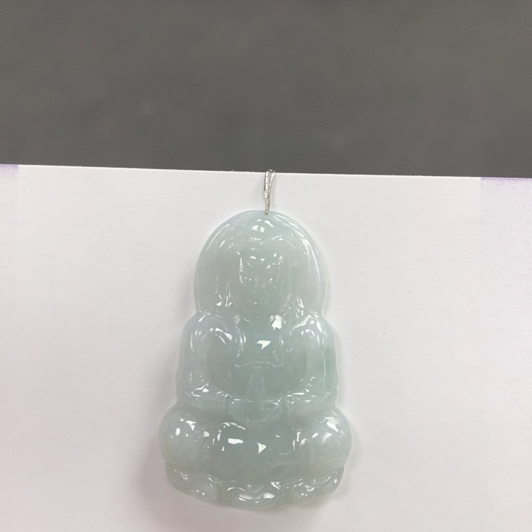 翡翠颈饰未镶嵌观音