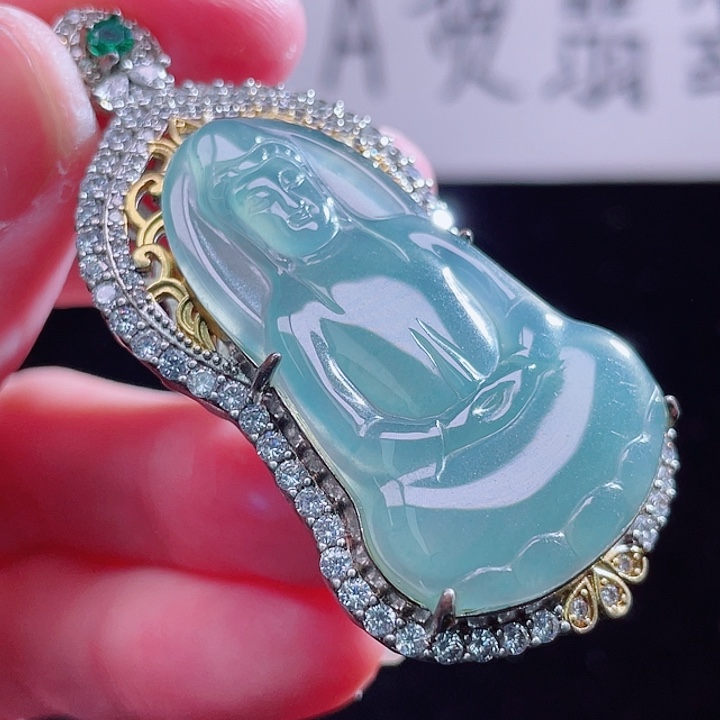 翡翠颈饰未镶嵌999999999