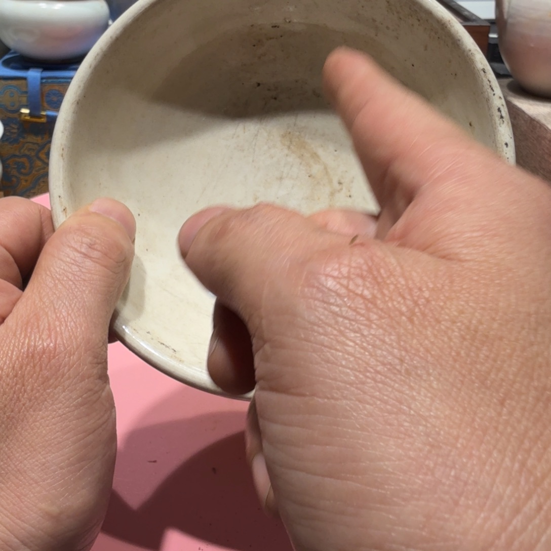 其他漂亮的小瓷瓶子