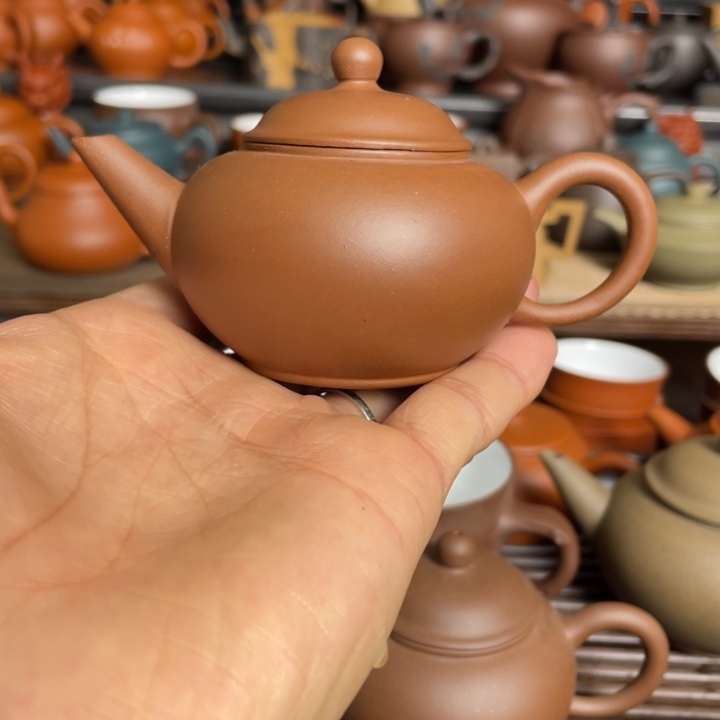 紫砂茶壶肖****赎紫泥水平110cc