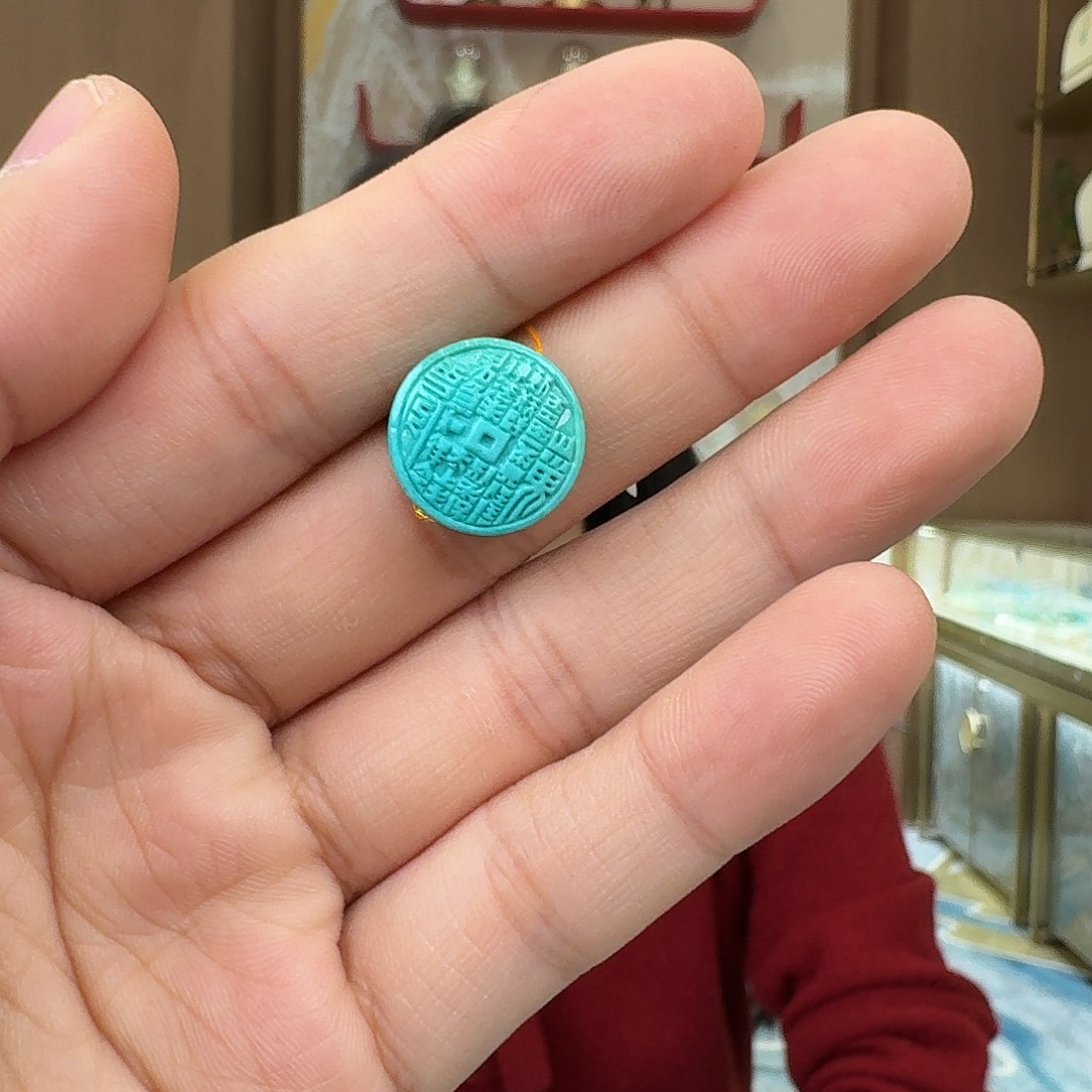 绿松石未镶嵌珠宝奇石