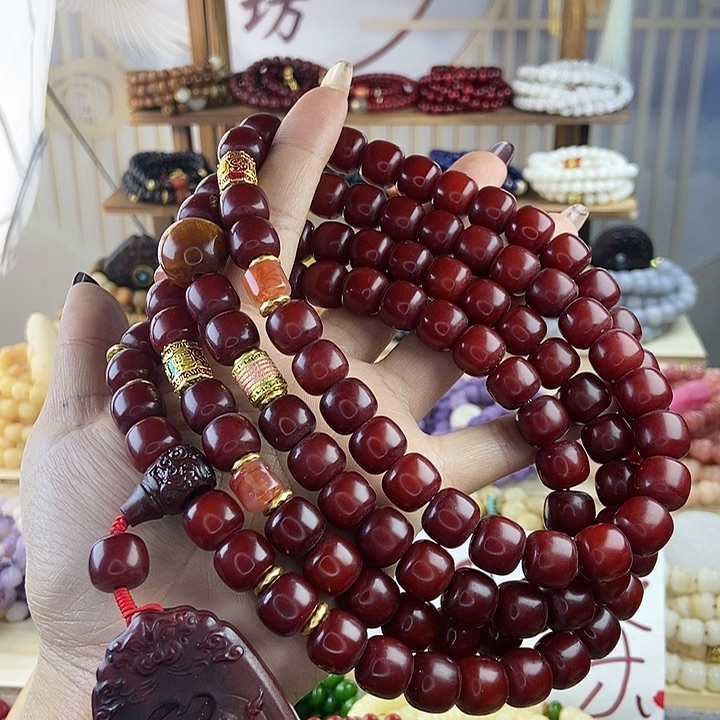 白玉菩提吊坠菩提