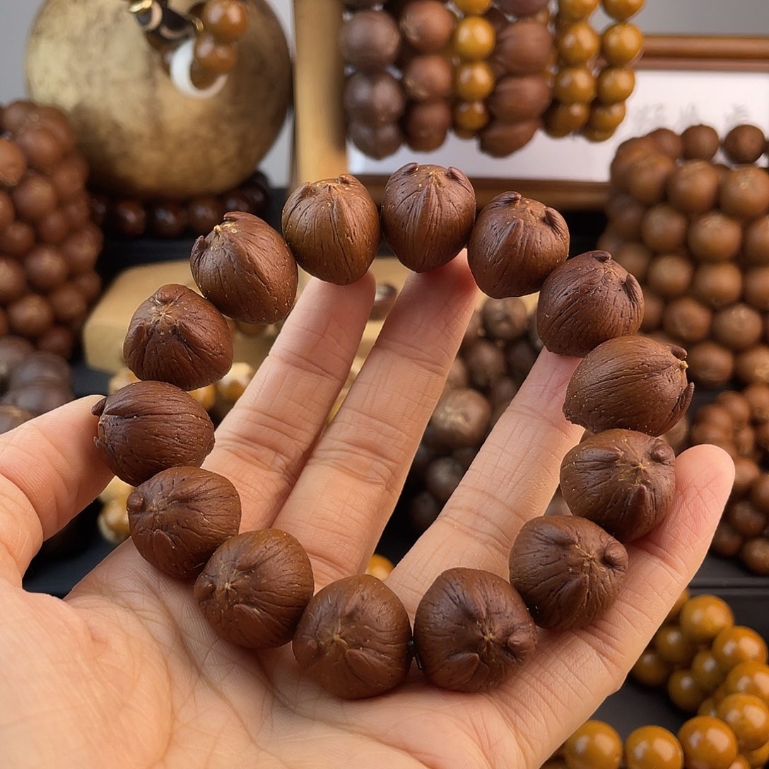 谷***ღ紫金鼠手串紫金鼠原皮