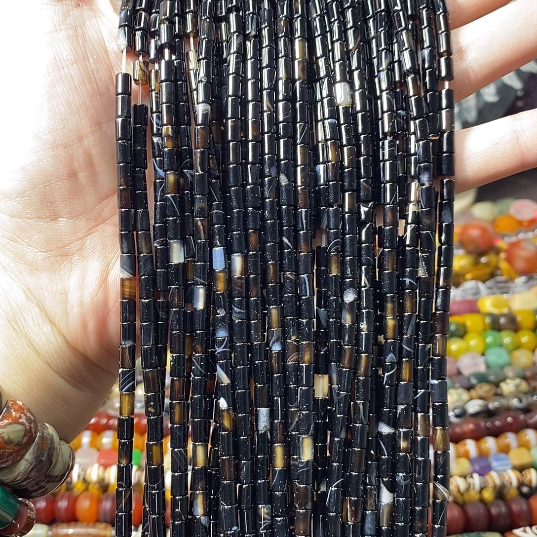 石英质玉未镶嵌，黑玛瑙圆管4×6mm，