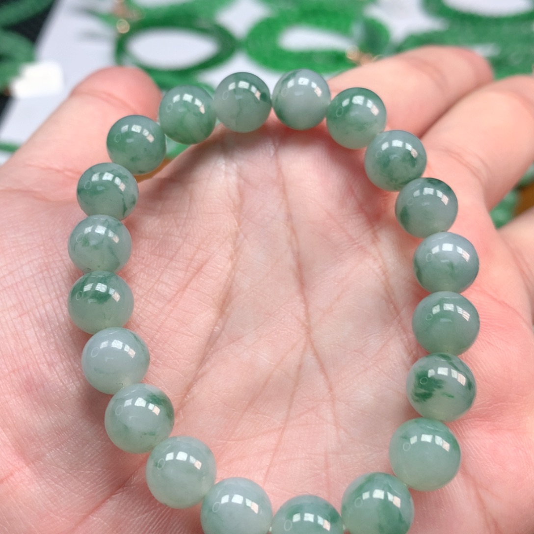 翡翠手链未镶嵌翡翠