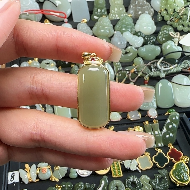 和田玉银S925镶嵌颈饰