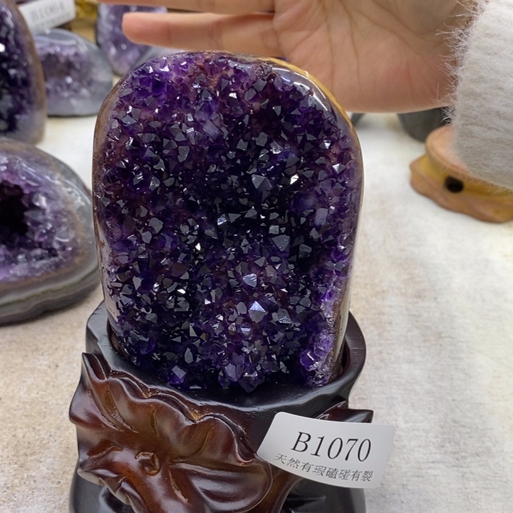 水晶大型摆件（非配饰）未镶嵌