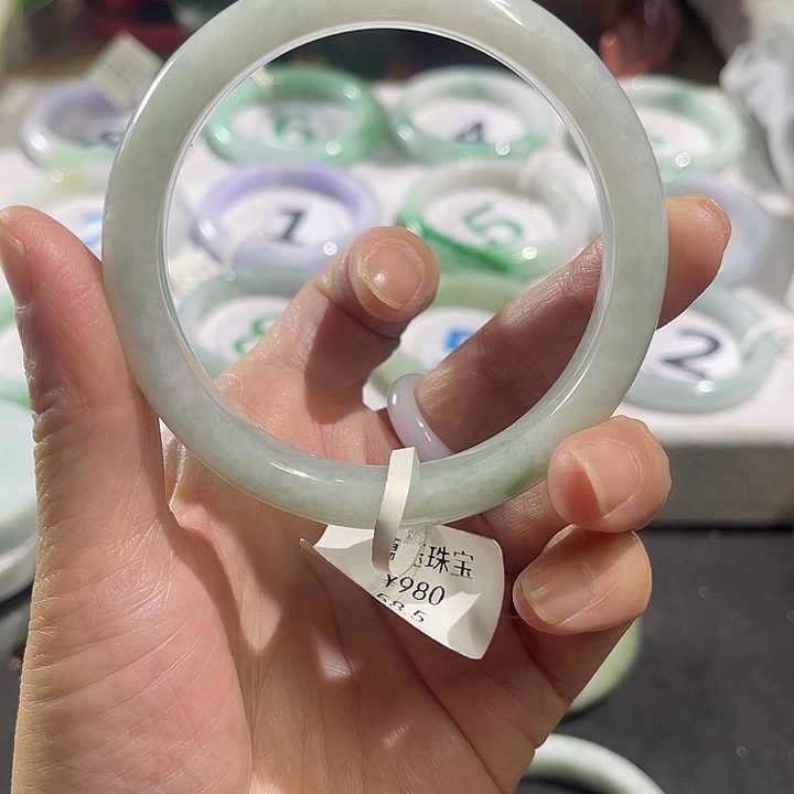 翡翠未镶嵌手镯纯天然缅甸翡翠手镯