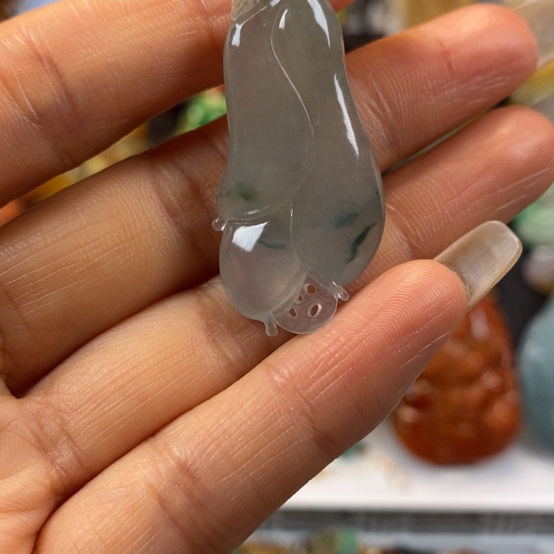 定制翡翠未镶嵌落**音