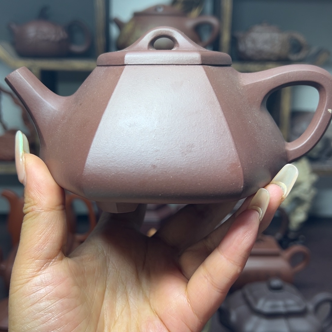 紫砂茶壶紫砂壶等文物