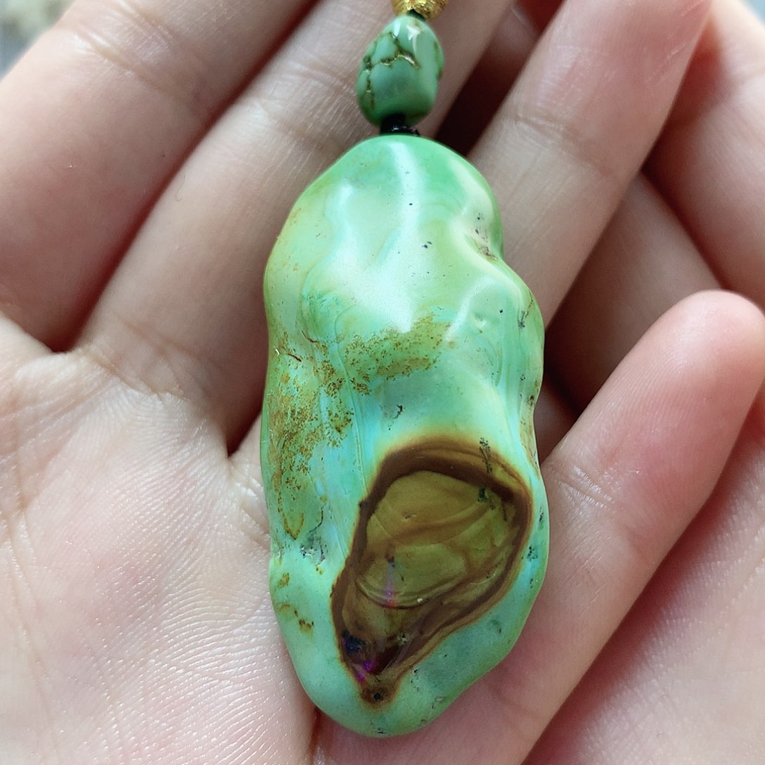 未镶嵌绿松石珠宝奇石