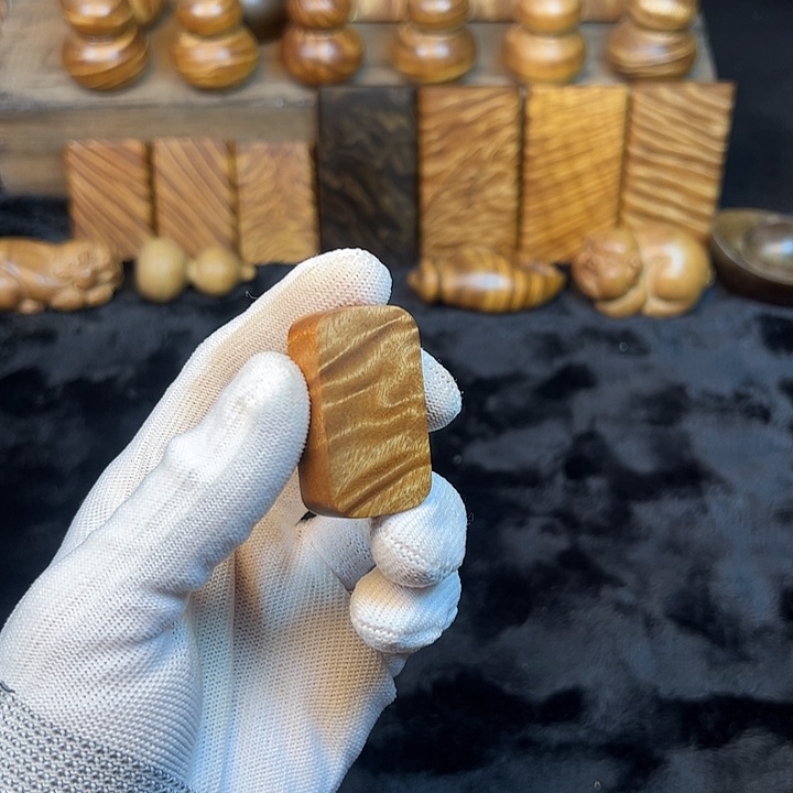 楠木金丝楠木无事