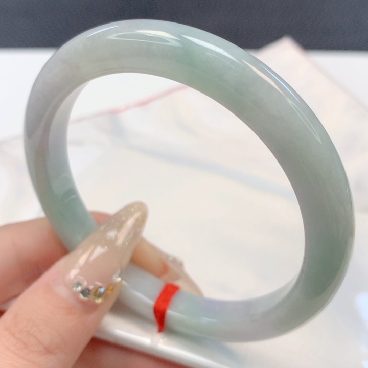 【闪购商品】翡翠手镯未镶嵌56+圈
