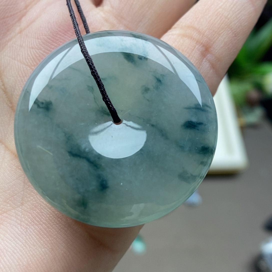 翡翠未镶嵌颈饰吊坠