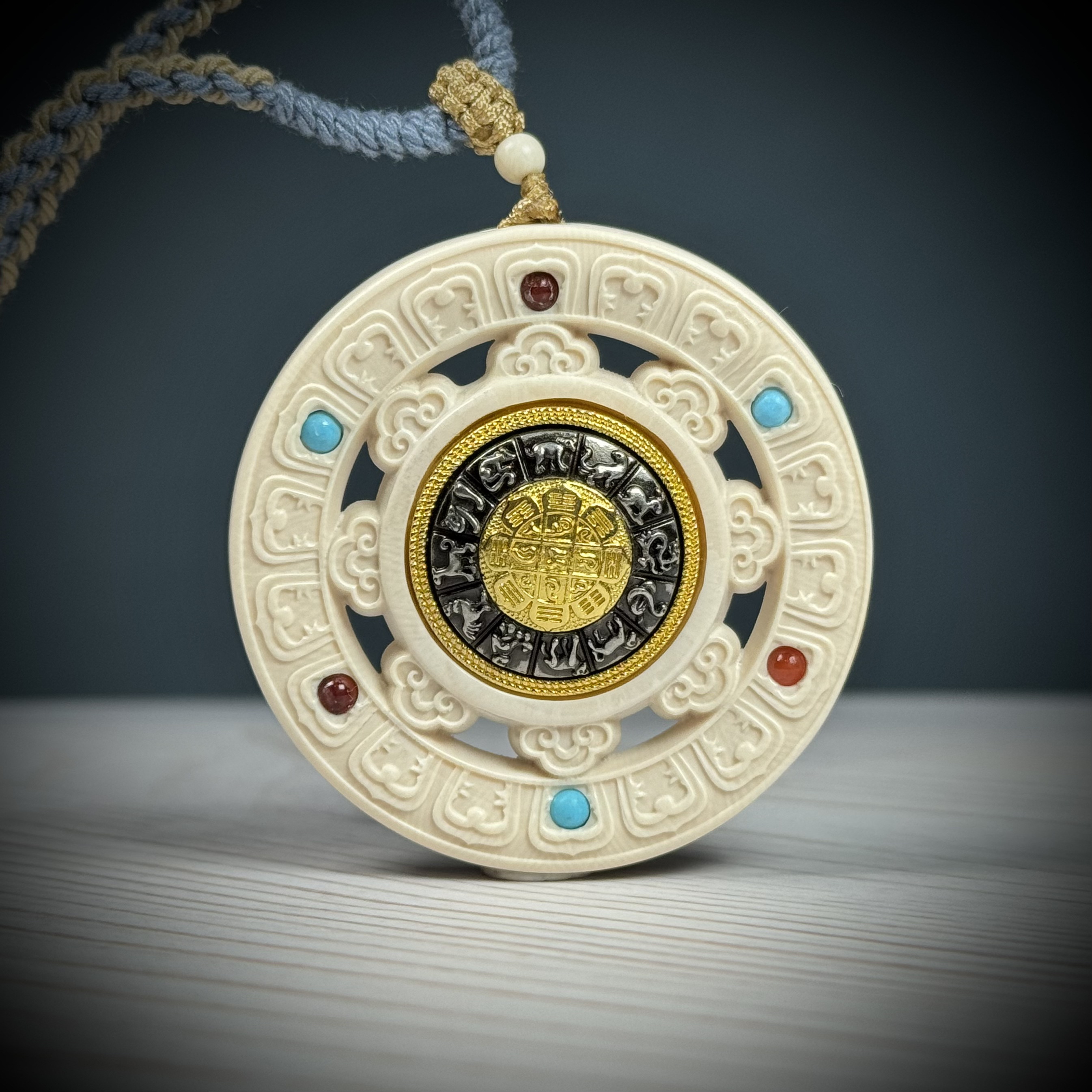 H15-73天然猛犸牙雕刻时来运转 约53*16mm支持鉴定假一罚十