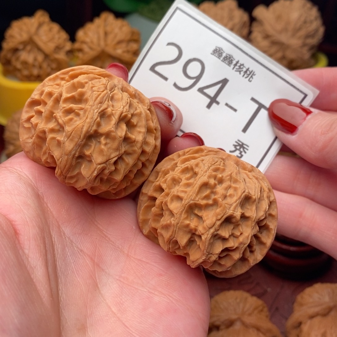 文玩核桃把件苹果园42