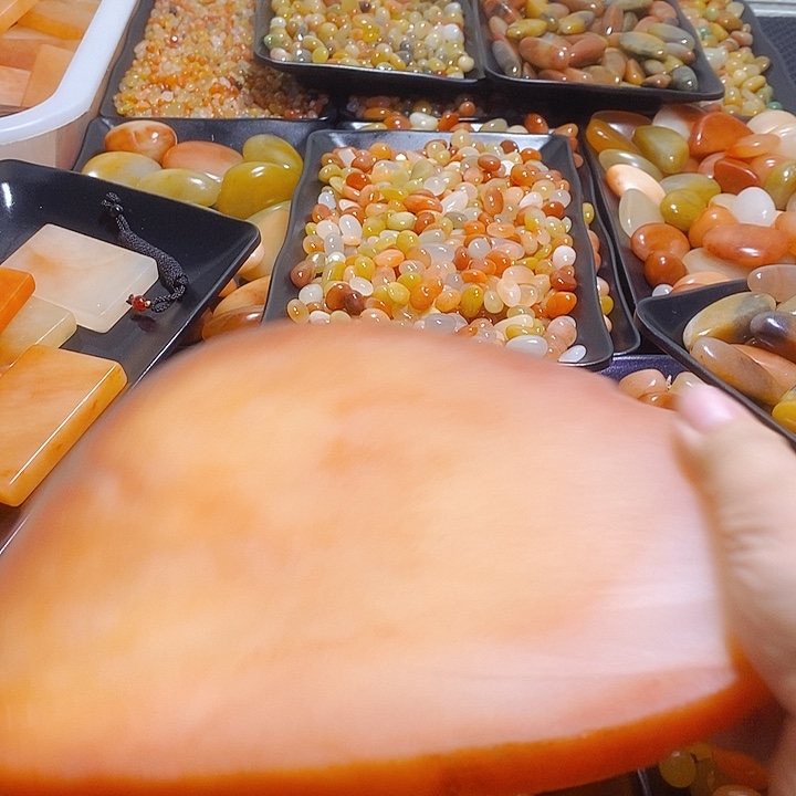 玛***缘新疆金丝玉吊坠项链