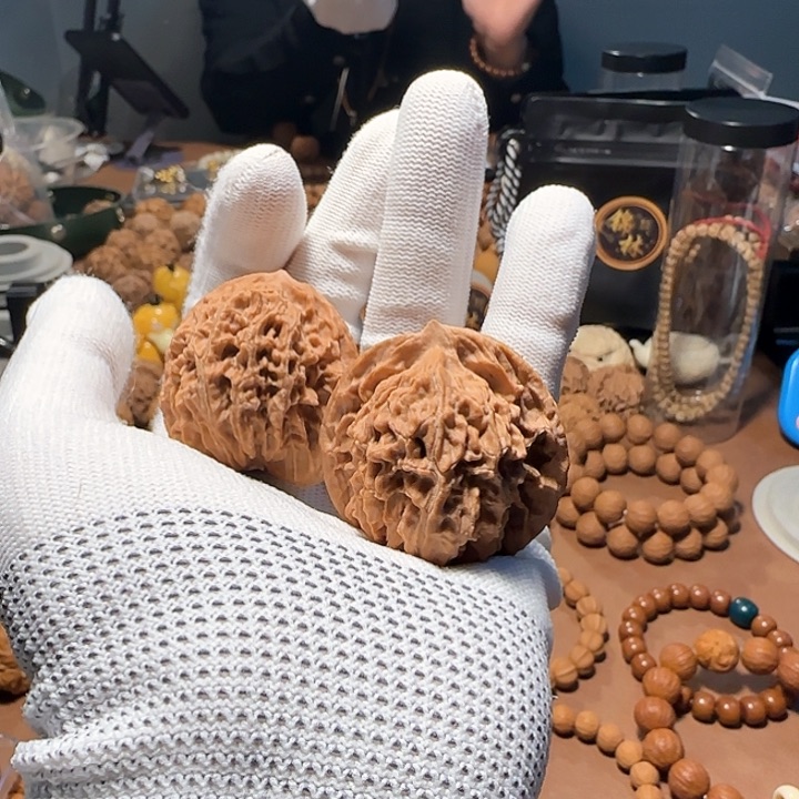 猴头核桃把件全品核桃