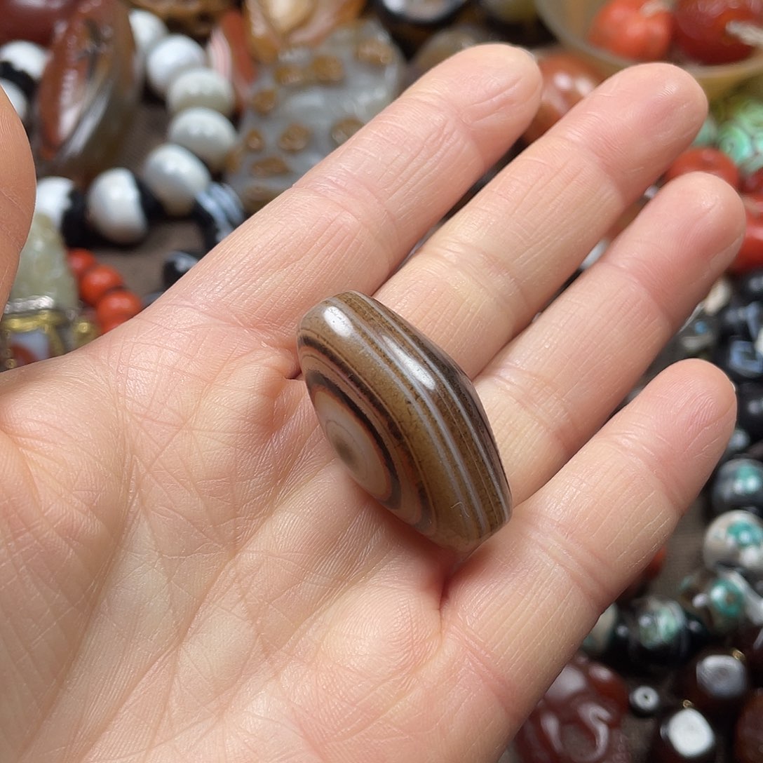 富***量玛瑙/玉髓未镶嵌挂件