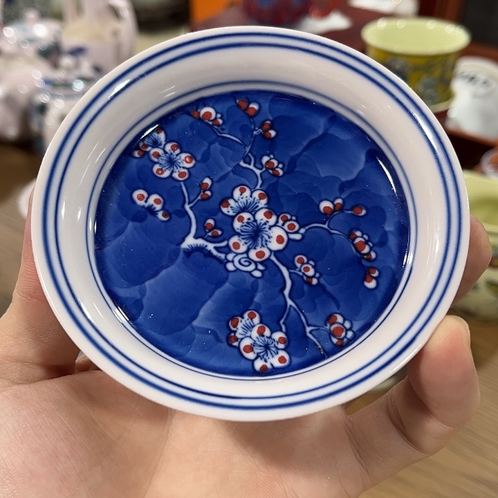 摆件/////////直径10厘米。红。