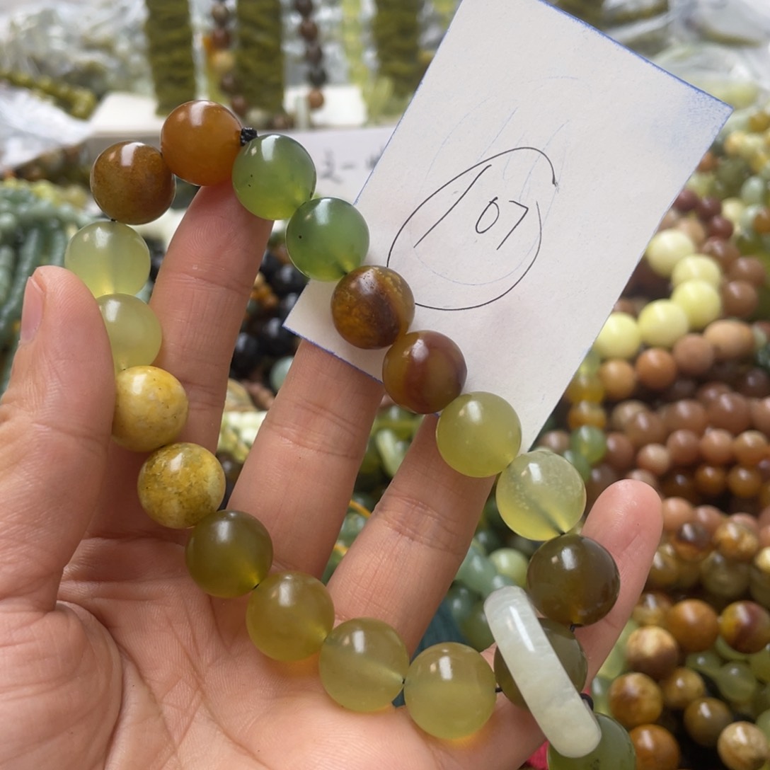 蛇纹石玉手链未镶嵌