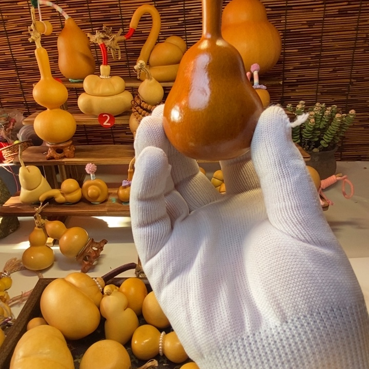 潍***子大叶紫檀（黑酸枝木类）