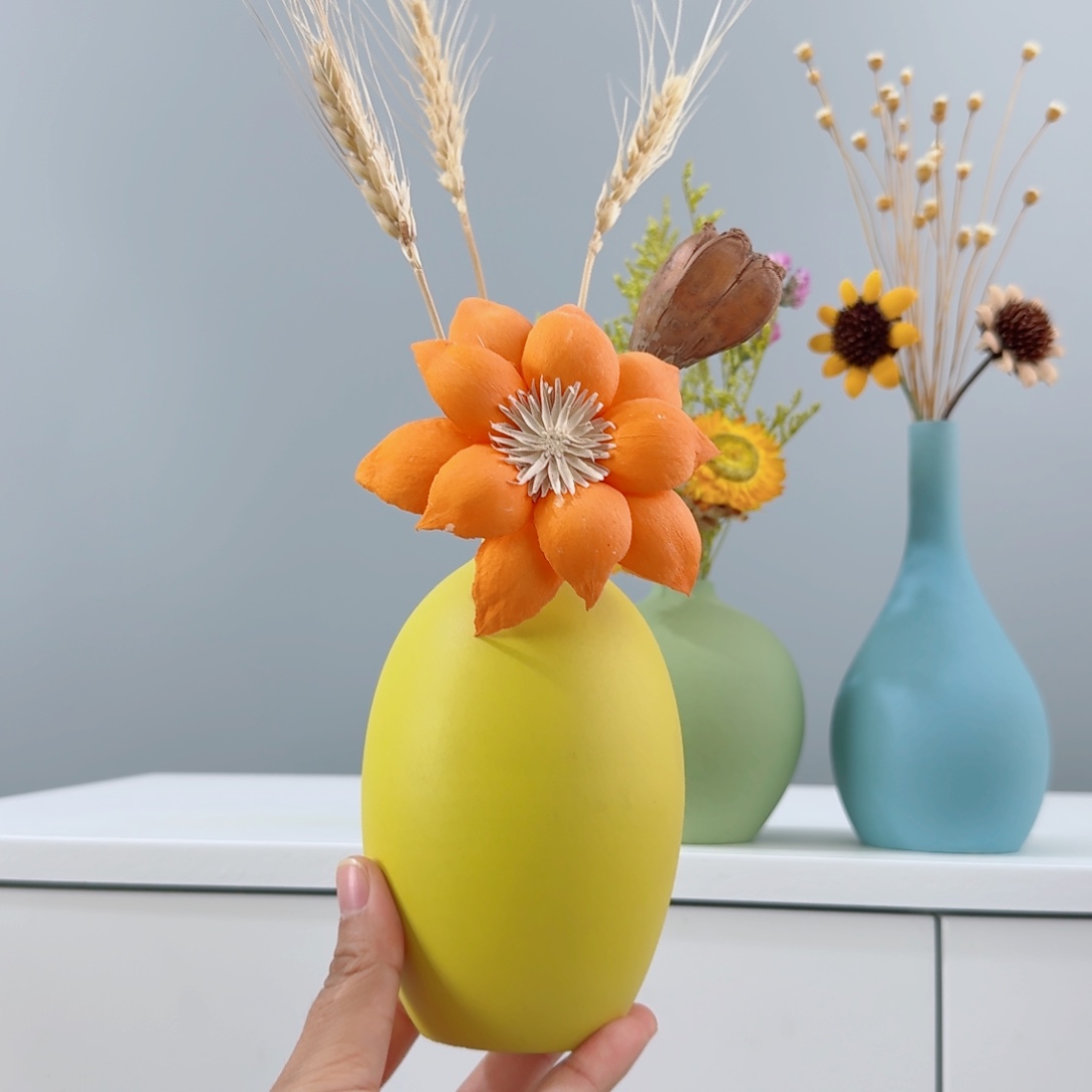 摆件陶瓷小花瓶含花总高约20-30cm