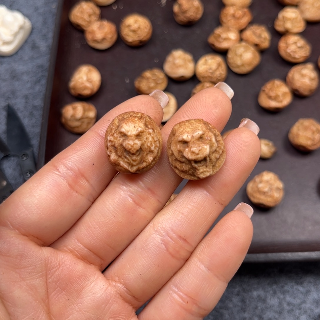 亦***果手串/手链驼骨编号189打包