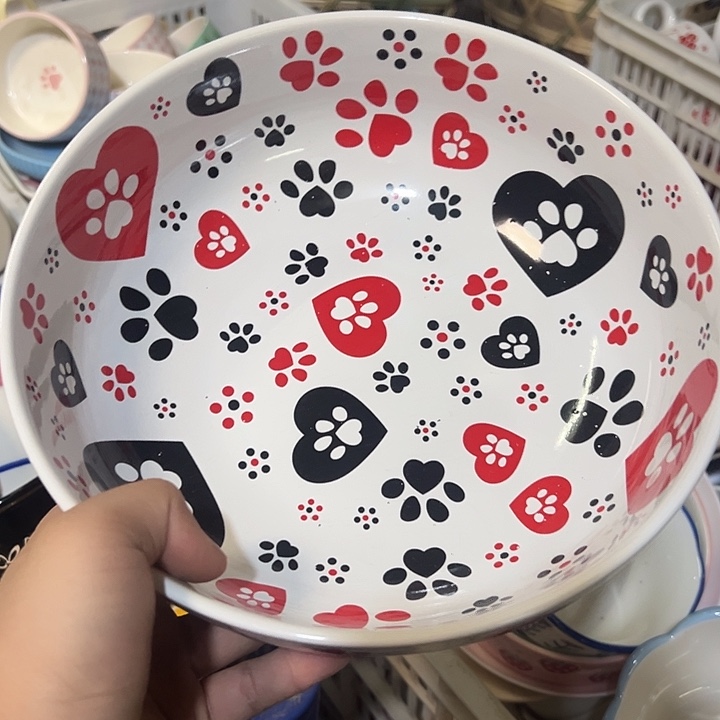 瓷陶瓷微微颤动了