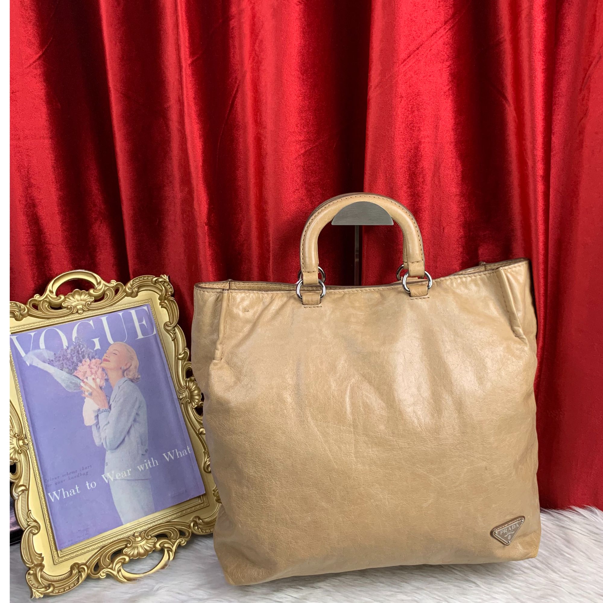 95新 Prada/普拉达 奶茶色手提包/XS10713079/3079