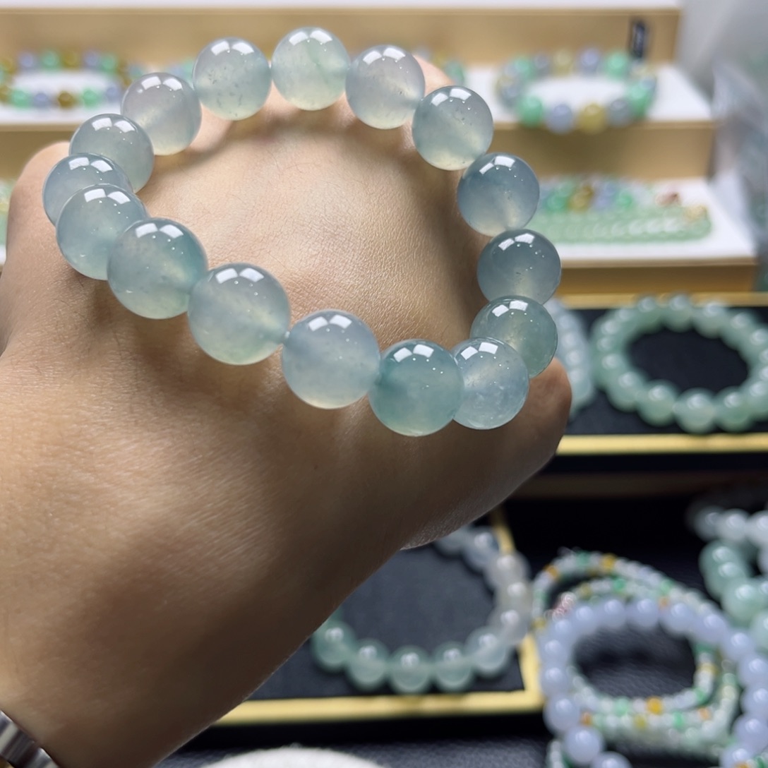 翡翠手链未镶嵌天然