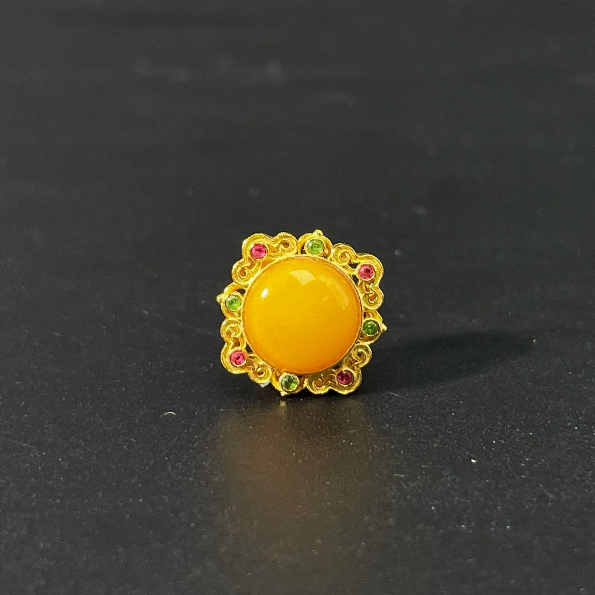 【千奇饰品】B92蜜蜡老蜡蛋面方形通孔约12*12mm配件DIY多样性发一 